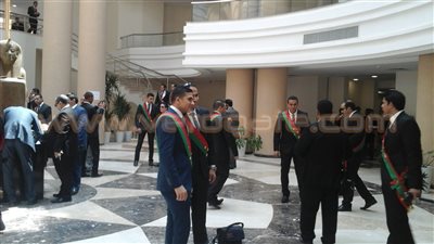 بالصور.. أعضاء النيابة العامة الجدد يلتقطون الصور التذكارية قبل حلف اليمين