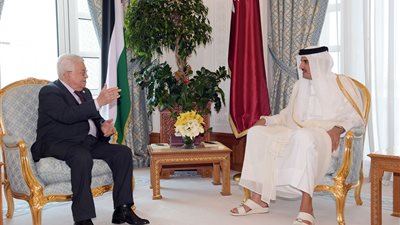 أمير قطر يستقبل أبومازن لبحث تطورات القضية الفلسطينية