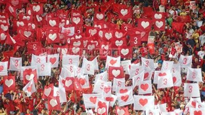 ألتراس أهلاوى يعتصم بــ 