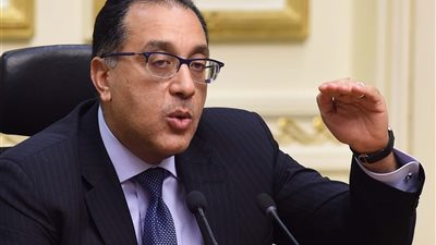 مدبولي بعد إعلان حركة المحافظين: القيادة السياسية حريصة على الدفع بعناصر شابة لمواقع المسئولية.. دورات تدريبية لنواب المحافظين الجدد.. ونُعد صفًا ثانيًا من القيادات الشابة