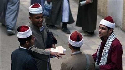 أولياء أمور طلاب الثانوية الأزهرية يناشدون «السيسي» إنقاذ مستقبل أبنائهم