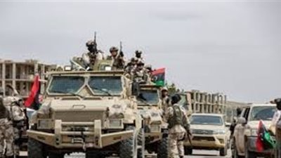 الجيش الليبي: انسحاب المجموعات المسلحة من حقل الفيل النفطي