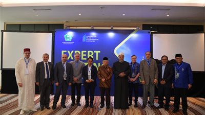 نائب رئيس الجمهورية الإندونيسي يشيد بجهود الأزهر في إرساء قواعد السلام