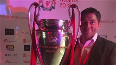 كأس دوري أبطال أوروبا يتواجد في حفل ليفربول السنوي