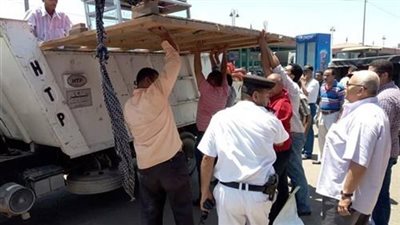 سقوط 20 متهما ورفع 586 حالات إشغال طريق بالمنطقة الأثرية في الهرم