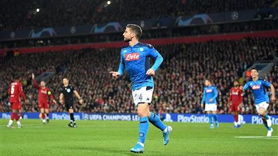 نابولي يتقدم على ليفربول 0/1 في الشوط الأول بدوري الأبطال
