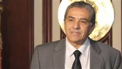 وزير البيئة يكشف مصير قانون غرامات إلقاء مخلفات البناء في الشارع