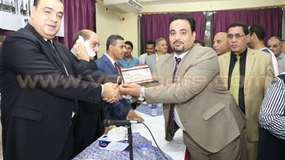 بالصور.. مهرجان «القلم الحر» يكرم 200 مبدع عربي