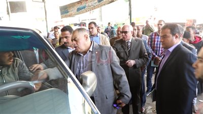 سحب تراخيص سيارات سرفيس لتقطيع المسافة في الجيزة