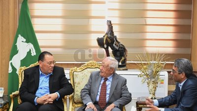 محافظ الشرقية يستقبل أعضاء اللجنة العليا لـ