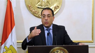 رئيس الوزراء يتابع مخططات تطوير القاهرة الإسلامية