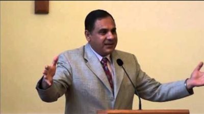 القس فتحي: الرئيس أكد تداركه لمطالب الأقباط بشأن قانون بناء الكنائس