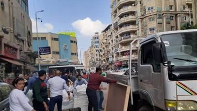 ضبط 14 متهما ورفع 430 حالة إشغال طريق بالمنطقة الأثرية في الهرم