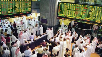 البورصة السعودية تتراجع بفعل النفط