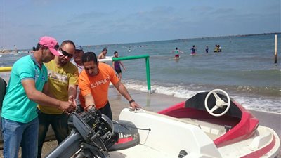 رأس البر تواصل تأمين شواطئها مع بداية موسم الصيف لهذا العام (صور)