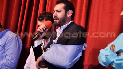 بالصور.. أكاديمية الفنون تكرم أسرة مسلسل «ظرف أسود»