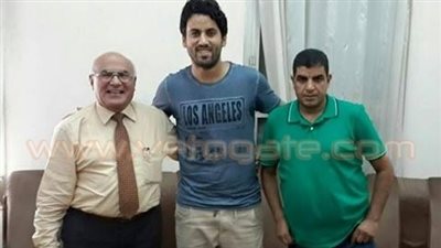 بالصور.. محمود فتح الله يتعاقد مع «الإنتاج الحربي»