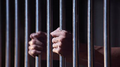 حبس صاحب محل هارب من دفع مليون و100 ألف جنيه غرامات بالبساتين