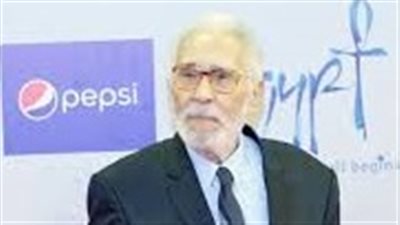 وفاة زوجة عبد الرحمن أبو زهرة.. الفنان يكشف سبب إصراره على اعتزالها التمثيل