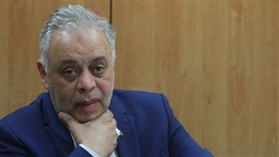 أشرف زكي: عبد الرحمن أبو زهرة ينتظر عودة نجله من لبنان لتحديد عزاء زوجته