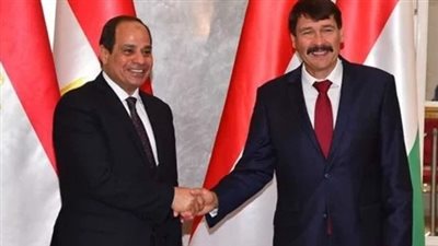 رئيس المجر يغادر مطار القاهرة بعد لقاء السيسي
