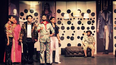 افتتاح عرض «يوم معتدل جدا» على مسرح أوبرا ملك (صور)