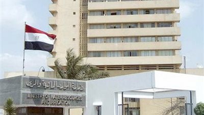 الرسوم الجديدة للانتفاع بالعائمات والأملاك الزراعية بمياه النيل