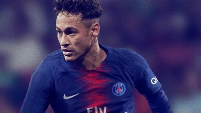 قميص سان جيرمان الجديد يؤكد بقاء نيمار مع الفريق