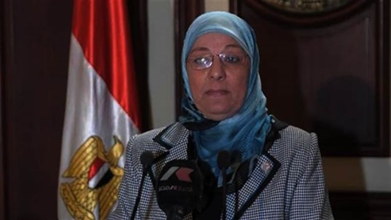 الدكتورة ناهد عشري،