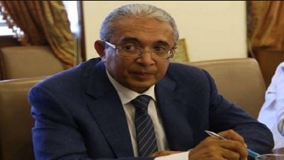 برلماني: نسعى لتلبية مطالب الصحة في حدود الإمكانيات المتاحة