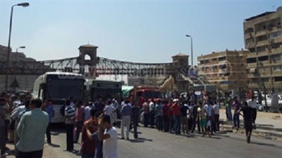 استمرار إضراب سائقي موقف عين شمس