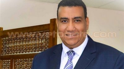 «صحة الفيوم»: تسليم جثتى ابنة وصديق ضابط الفيوم لأهليهما