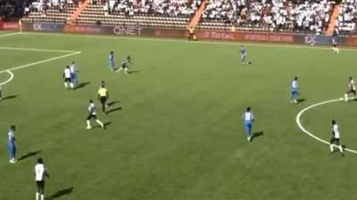 هزيمة قاسية للزمالك ببطولة أفريقيا.. ثلاثية مازيمبي تعجل برحيل ميتشو.. وإصابة الونش أربكت حساب المدير الفني.. وحامد يؤازر اللاعبين من على «الدكة».. والاشتباكات بين اللاعبين تعكر المباراة