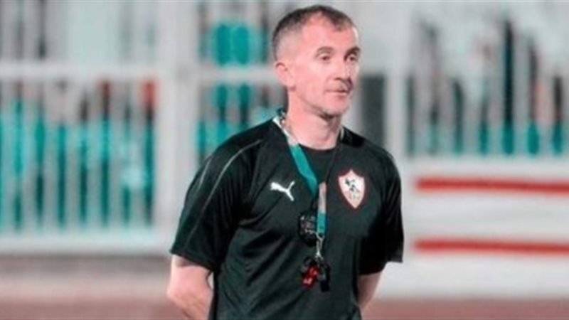 ميتشو المدير الفني