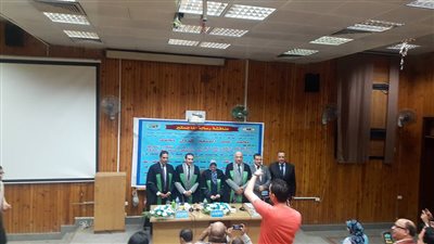 «المواقع الإسلامية ودورها في تشكيل المعرفة الدينية» ماجستير بإعلام القاهرة