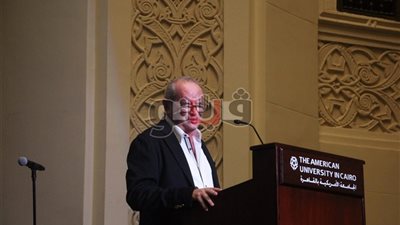 إعلان الفائزين في الدورة السادسة لجائزة أحمد فؤاد نجم.. ساويرس عن الفاجومي: دلوقتي معاده عشان يشد من أزرنا.. ونجلته تدخل في نوبة بكاء متأثرة بقصائده.. ووائل فتحي ومحمود الحلواني أوائل الجائزة