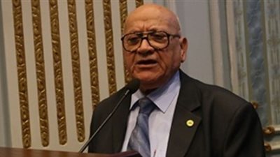 عبد المنعم العليمي: إقرار قانون قطاع الأعمال العام أمر حتمي