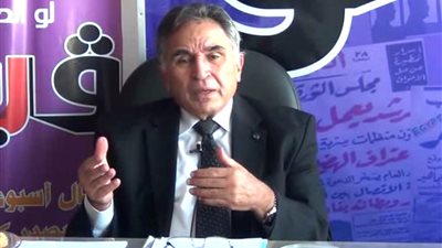 بالفيديو.. شريف عمر: 8% من مصابي السرطان في مصر 