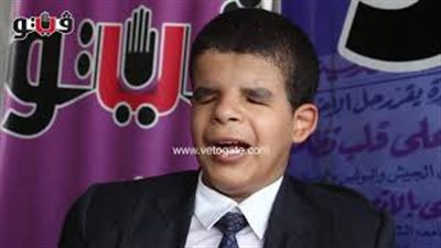 تلاوة مؤثرة من سورة التكوير لطفل كفيف بالمنوفية (فيديو)