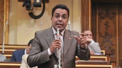 «باسل عادل»: 