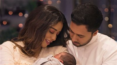 أول صورة لمولود بلقيس الأول «تركي بن سلطان»