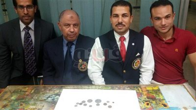 إحباط محاولة تهريب 11 عملة أثرية نادرة بمطار برج العرب (صور )