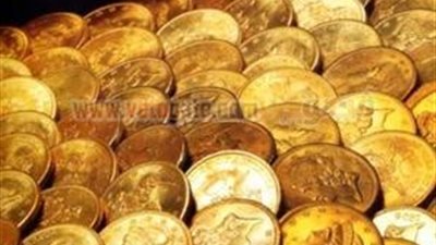 إحباط محاولة تهريب عملات وتماثيل ذهبية أثرية بنويبع