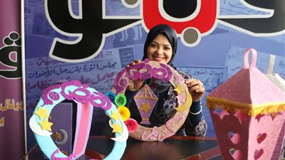 طريقة صناعة زينة رمضان في المنزل بأقل التكاليف (فيديو)