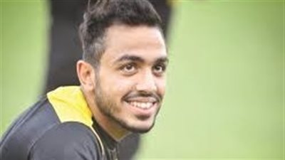 جماهير الزمالك تهاجم كهربا بعد توقيعه للأهلي