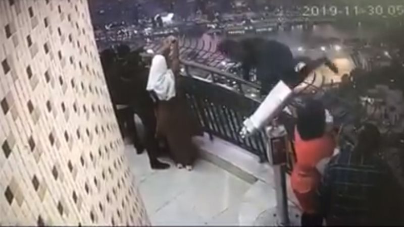 جانب من واقعة انتحار