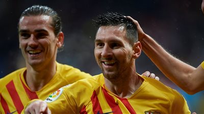 ميسي يقود برشلونة لخطف فوز قاتل من أتلتيكو مدريد والبرسا يتصدر الليجا