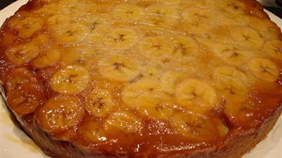 كيكة الموز المقلوبة هدية أسرتك في عيد الحب