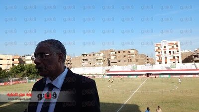 بالصور.. أهالى الأقصر يشاهدون مباراة الإسماعيلى ودجلة من أسطح المنازل