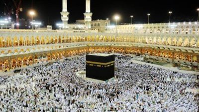 السياحة: السماسرة يعرضون برنامج العمرة بأسعار خيالية